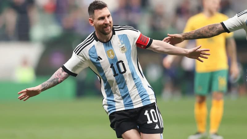 Lionel Messi là TOP cầu thủ được săn đón nhất trong thị trường bóng đá